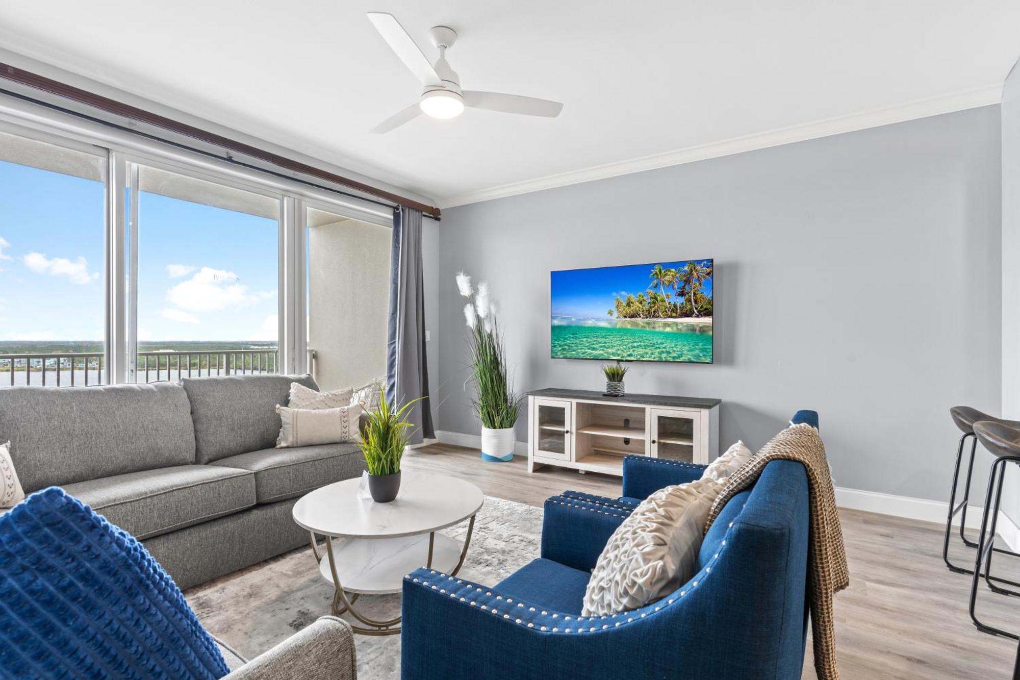 5-min To Lakeside Retreat *