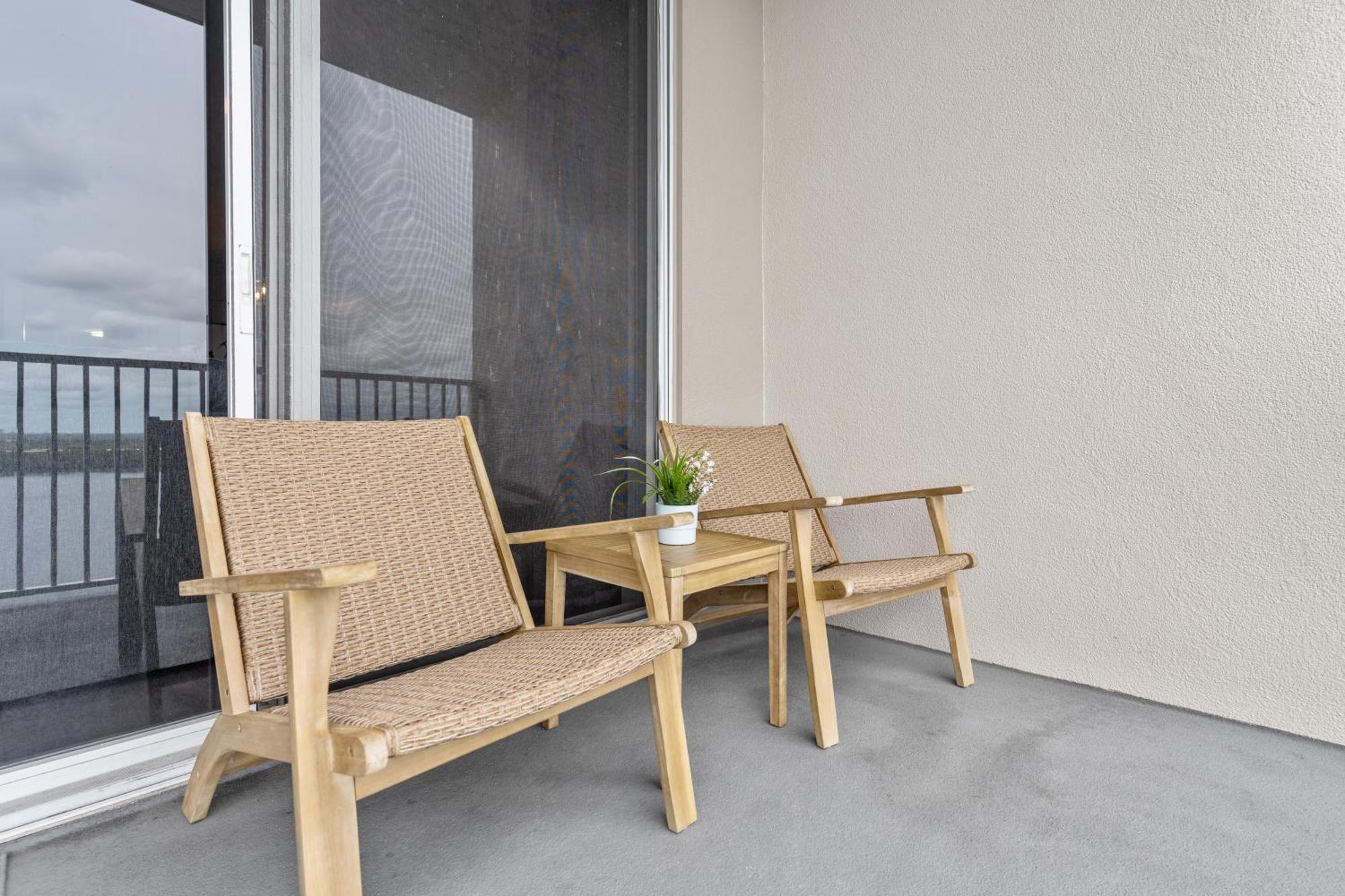5-min To Lakeside Retreat * Orlando